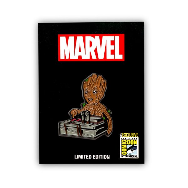 画像1: Marvel Guardians Of The Galaxy （Baby Groot）バッジ (1)